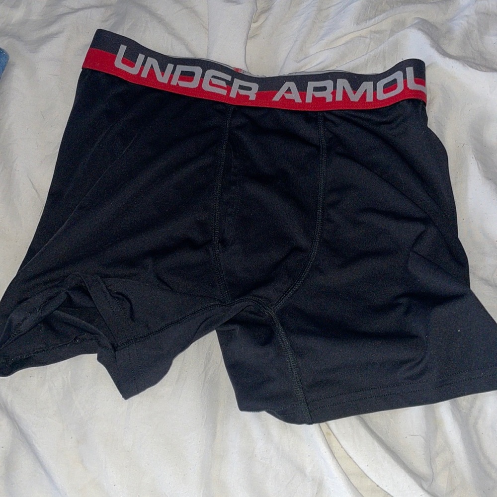 like new under armor boxers